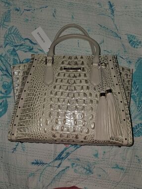💖 HOST PICK 💖 NWT Brahmin Priscilla Satchel and Suri Wallet